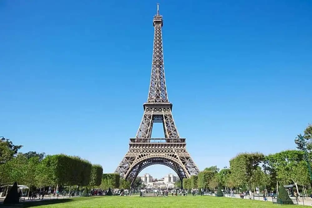 Amazing View eiffel Tower - photo 21