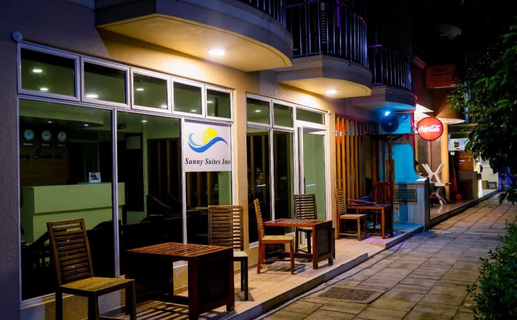 Sunny Suites Inn - photo 1