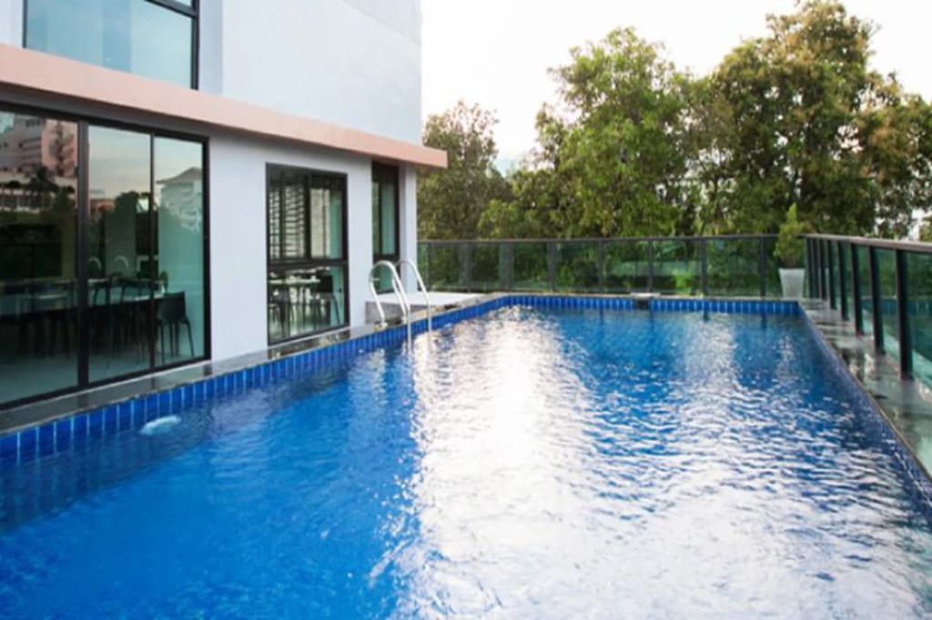 B2 Hotel South Pattaya Premier Hotel - photo 18
