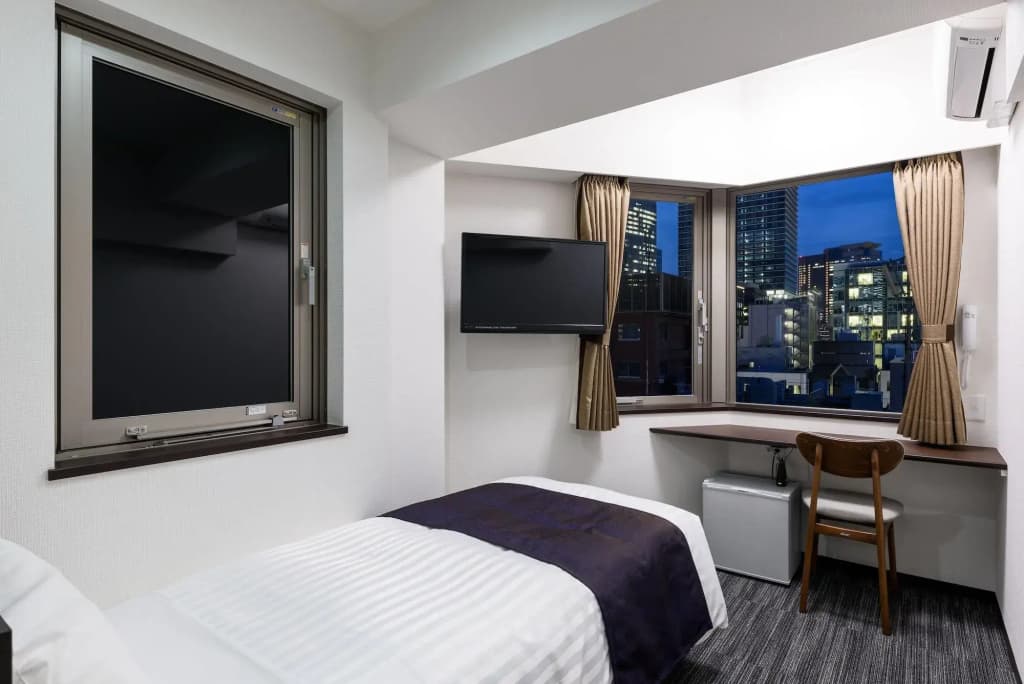 Shimbashi Urban Hotel - photo 6