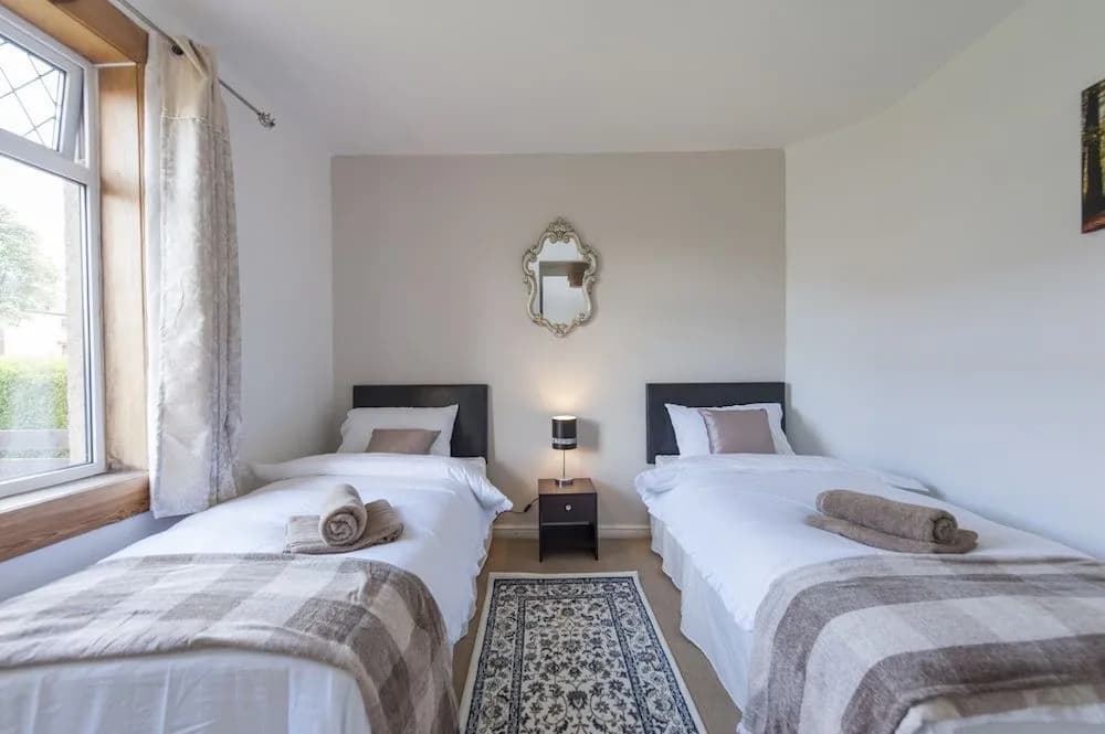 Montgomery Apartments - Stevensons - photo 5