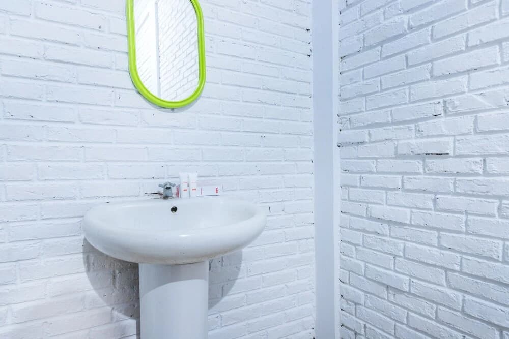 OYO 1424 Guntary Residence - photo 8