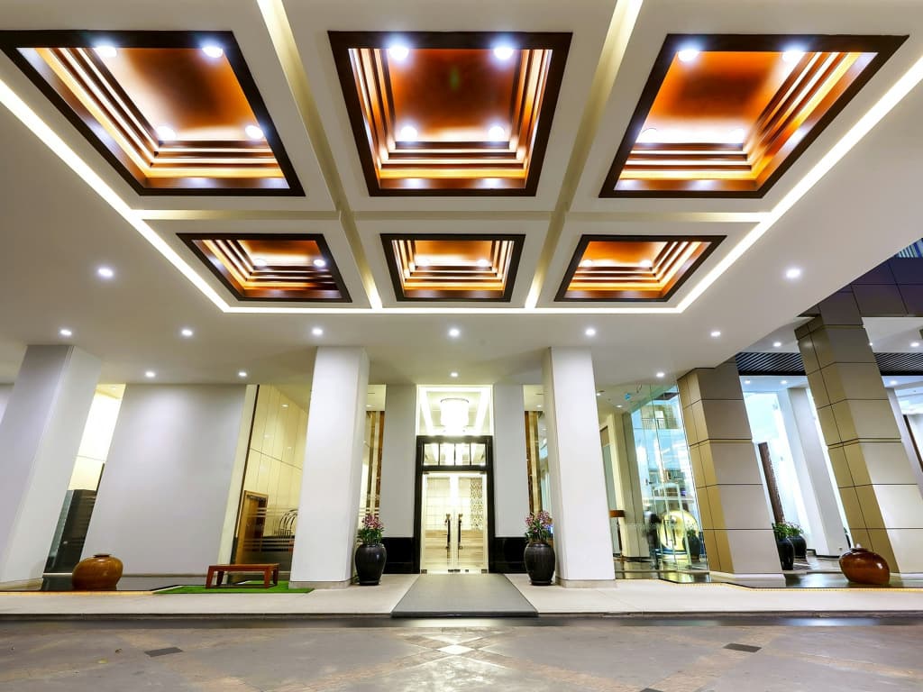 Grande Centre Point Ploenchit Hotel - photo 16