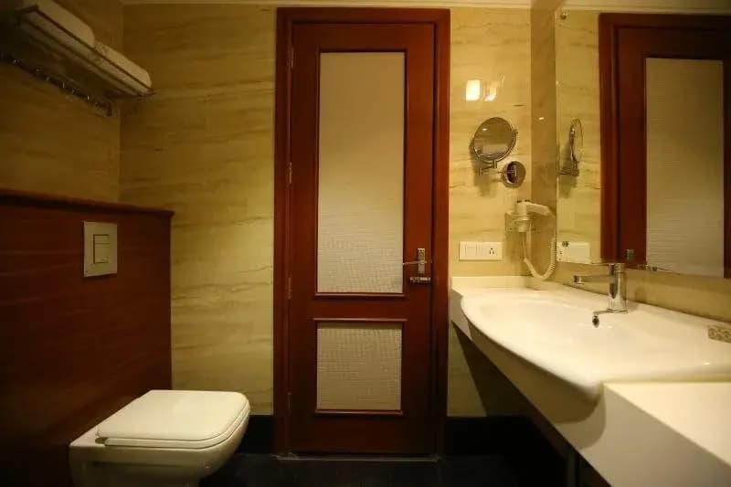 The IC's Hotel - photo 35