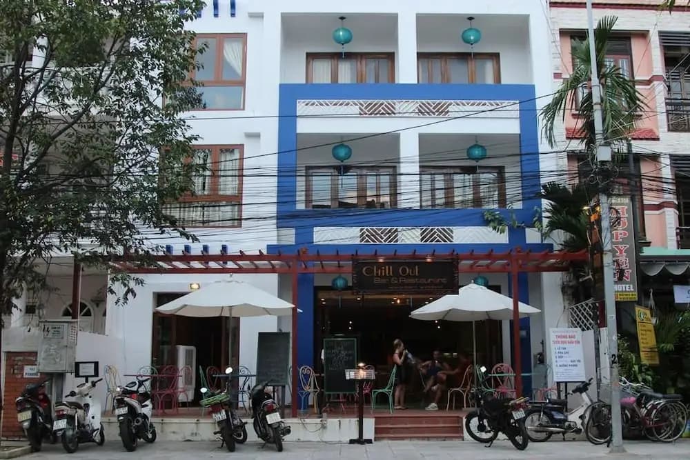 Hoa Binh Hotel - main photo