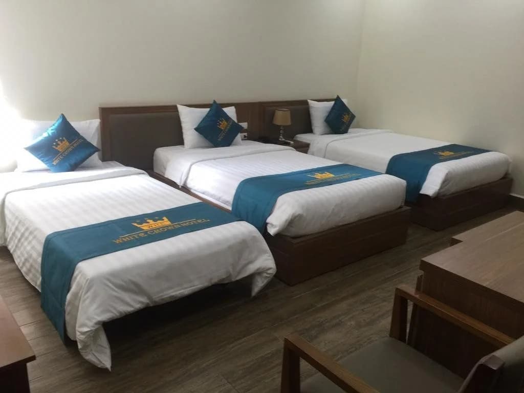 White Crown Hotel - photo 5