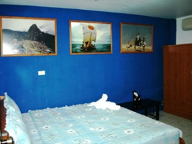 Summer Breeze Inn - photo 5