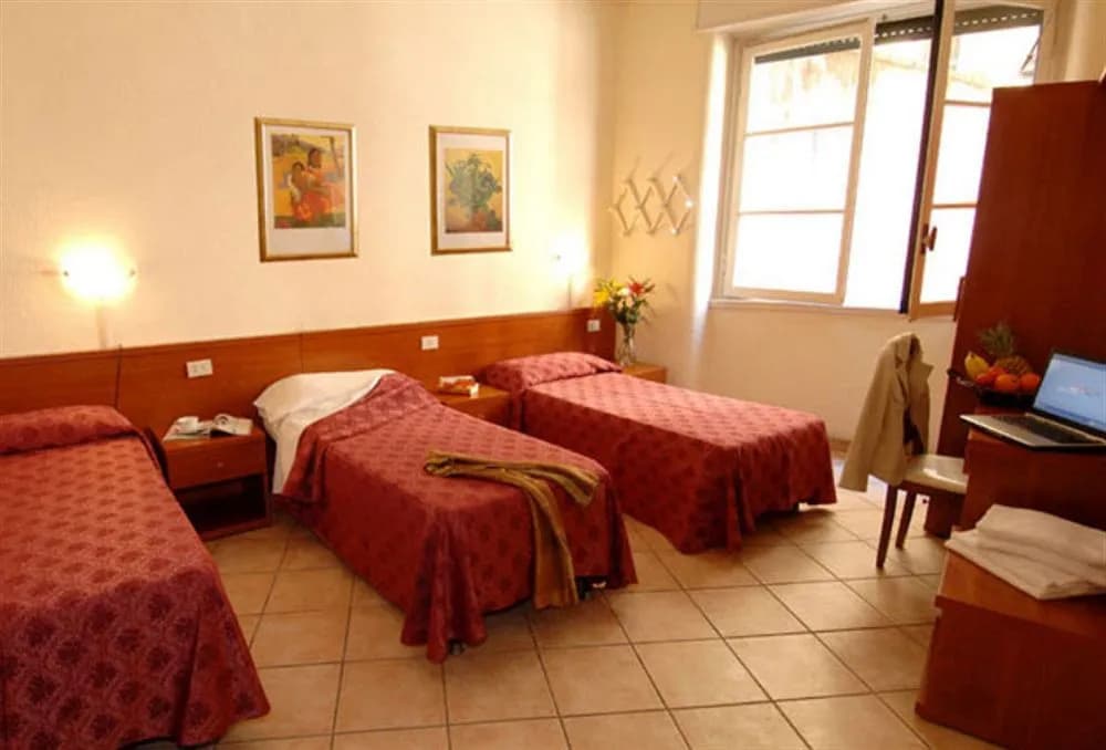 Hotel Valley - photo 5