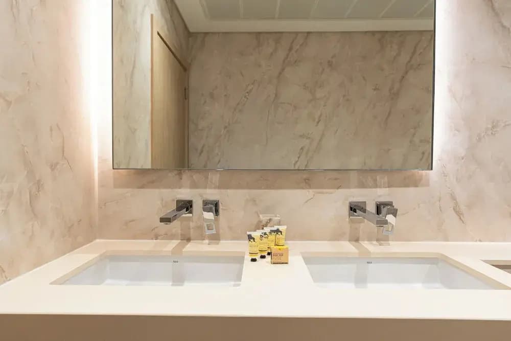 PVH - Marina Gate 2 - Sea View 2BR - photo 17