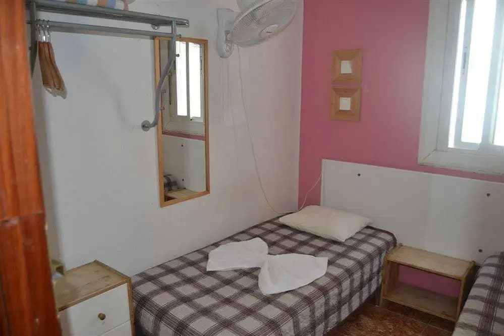 Hostal Enebral - photo 10