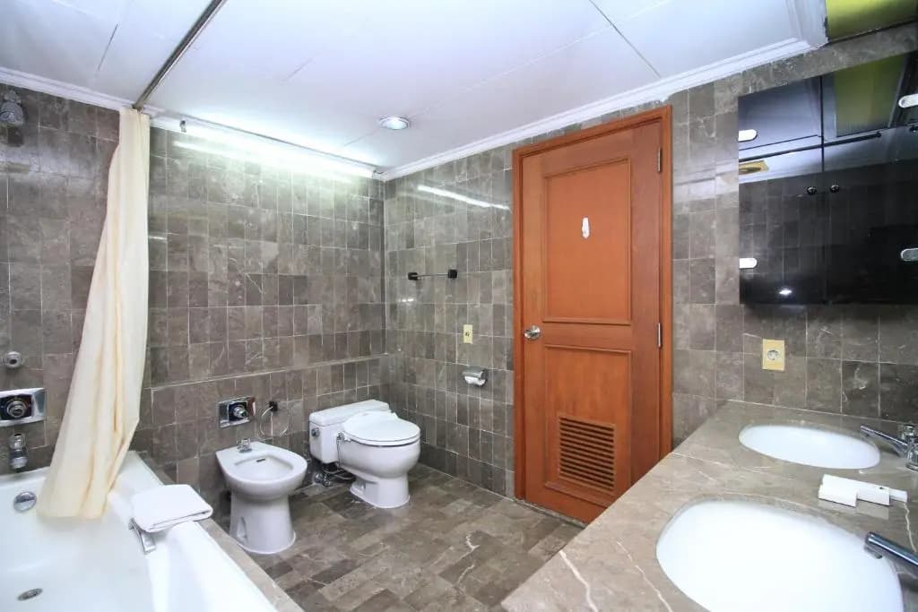 The Sultan Hotel & Residence Jakarta - photo 10