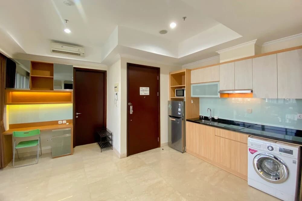 Spacious And Combined 2Br At Menteng Park Apartment - photo 17