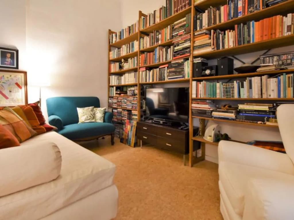 NoLo Art Apartment - photo 9