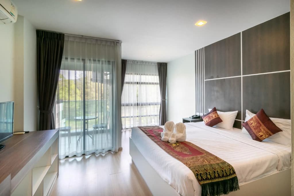 Golden Manora Bangtao Beach Hotel - photo 3