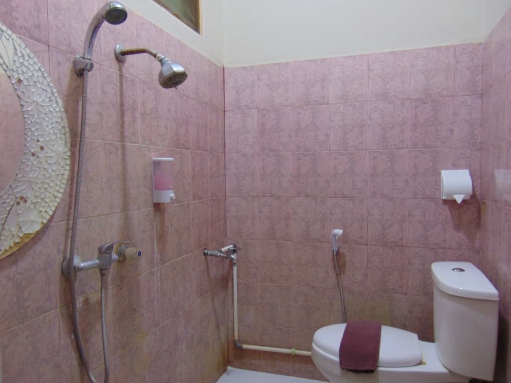 A Residence - photo 9