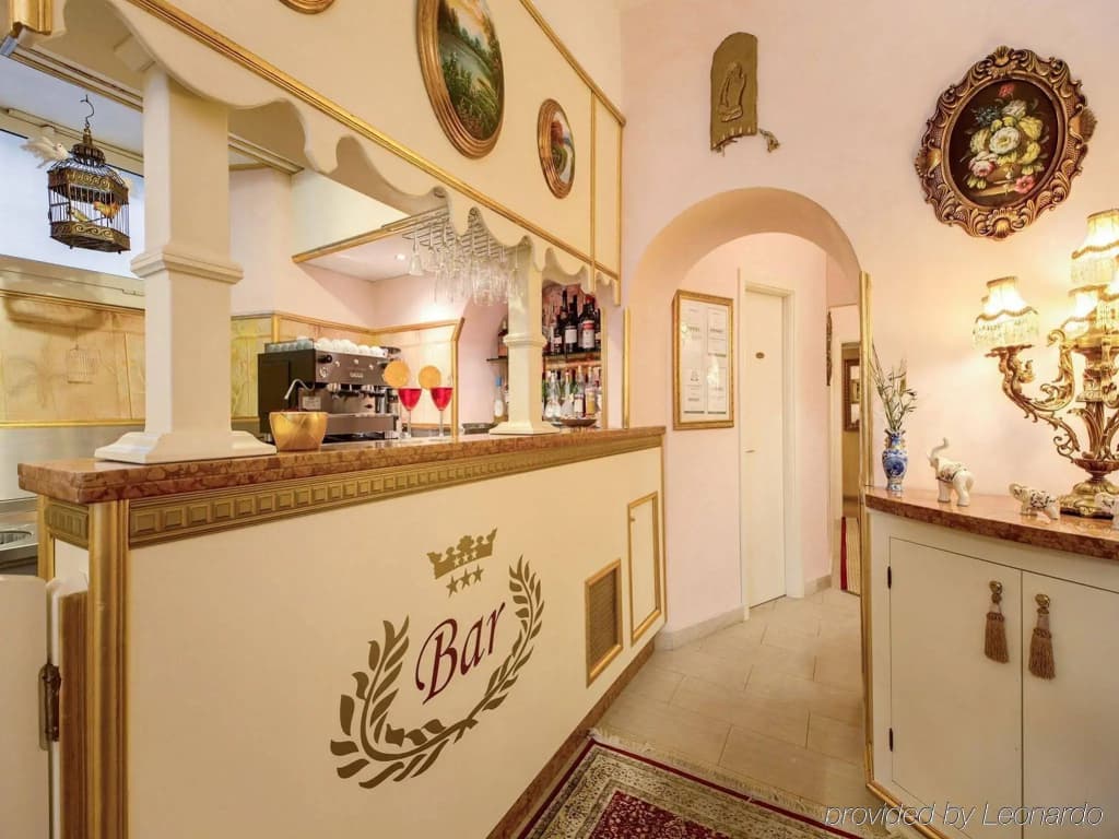 Domus Colosseo Hotel - photo 1