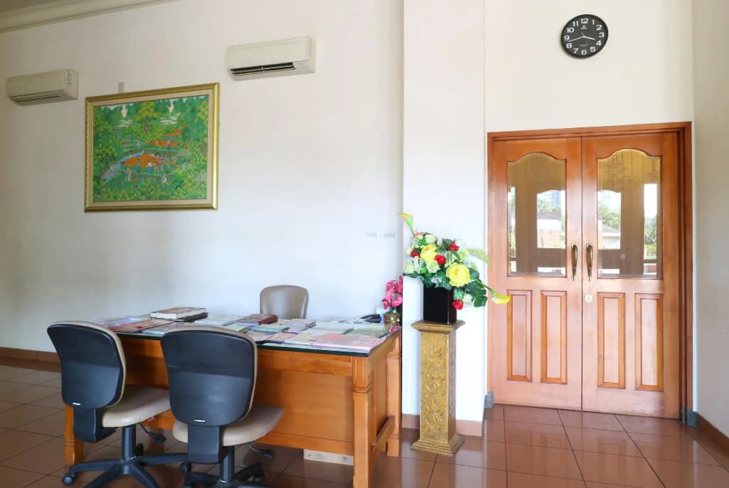 678 Hotel Cawang - photo 22