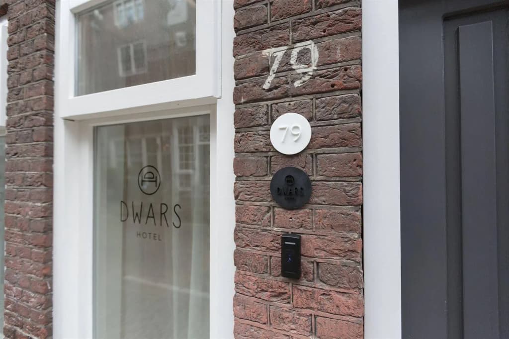 Hotel Dwars - photo 1