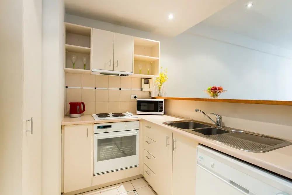 ABC Accommodation - Queen Street - photo 15