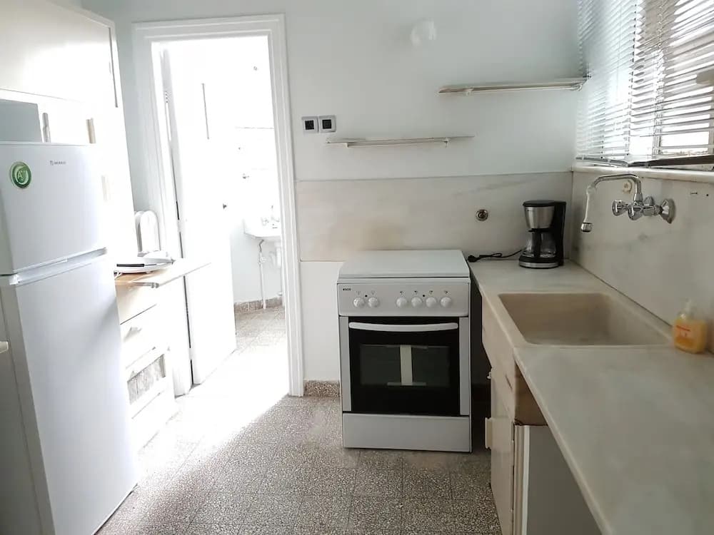 Erra - Red - Athens Center,140m²,4 BD,2 BATH - photo 10