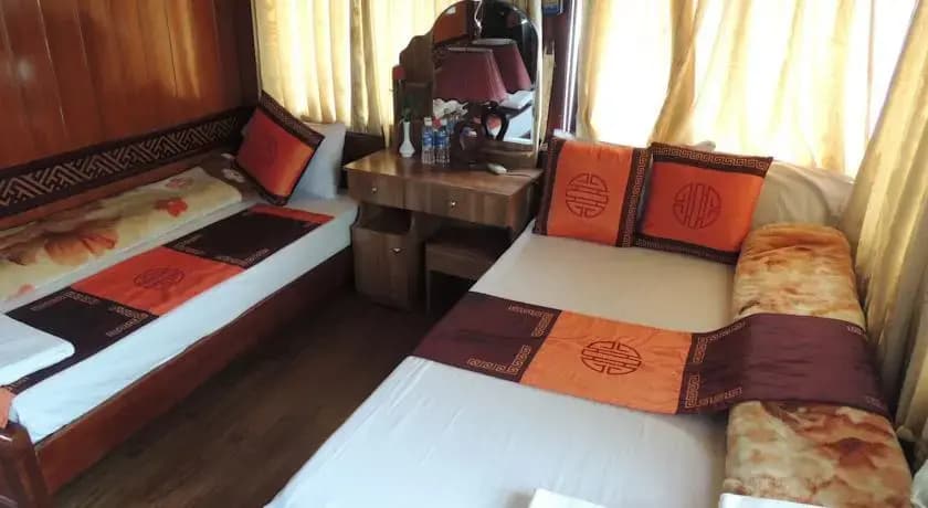Halong Party Cruises - photo 4