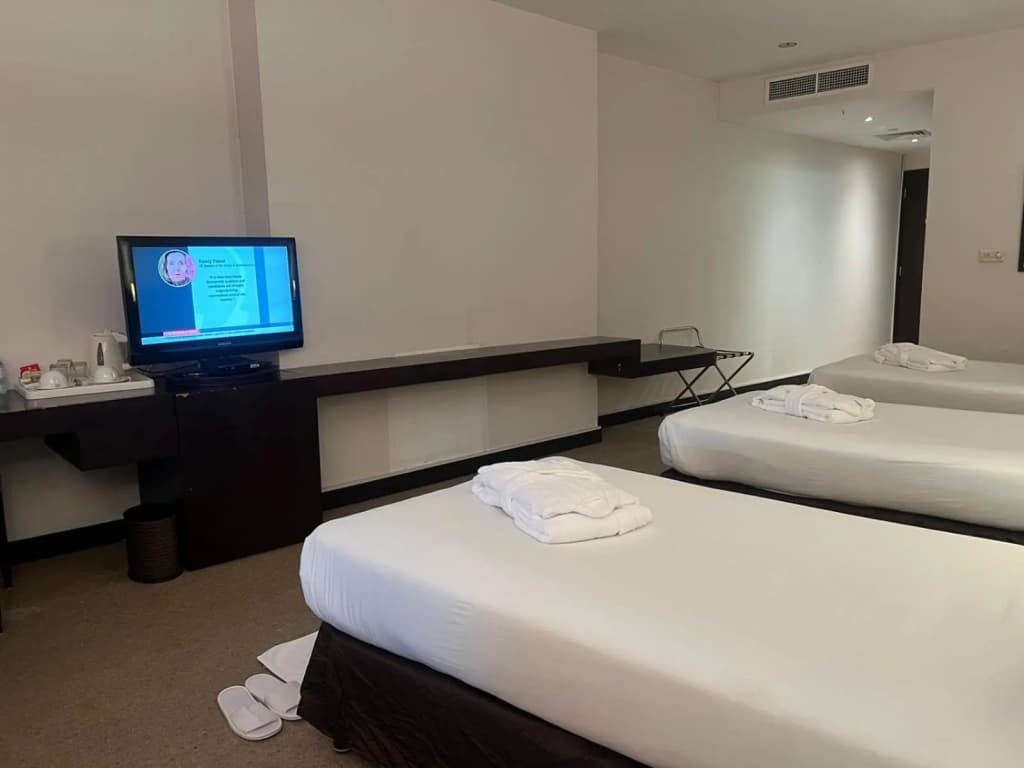 Al Jazira Club Hotel - photo 4