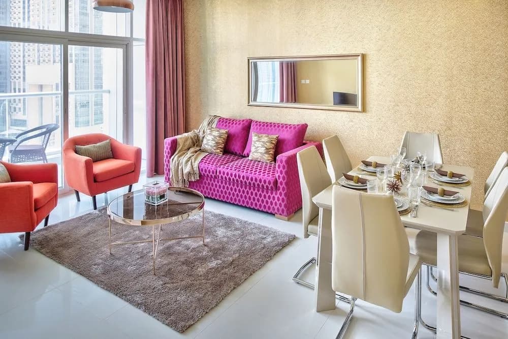 Luxury Staycation Continental Tower - photo 9