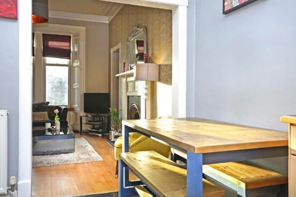 A Stunning Grand Apt near the Royal Botanic Garden - photo 5