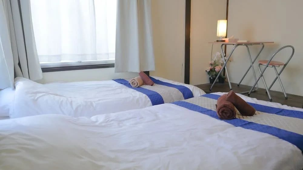Within walking distance to Shinjuku | 4 min walk to nearest station | Entire 3BR house 75㎡ | Sleeps up to 10 | Family-friendly | High-speed Wi-Fi | Shibuya, Tokyo - photo 5