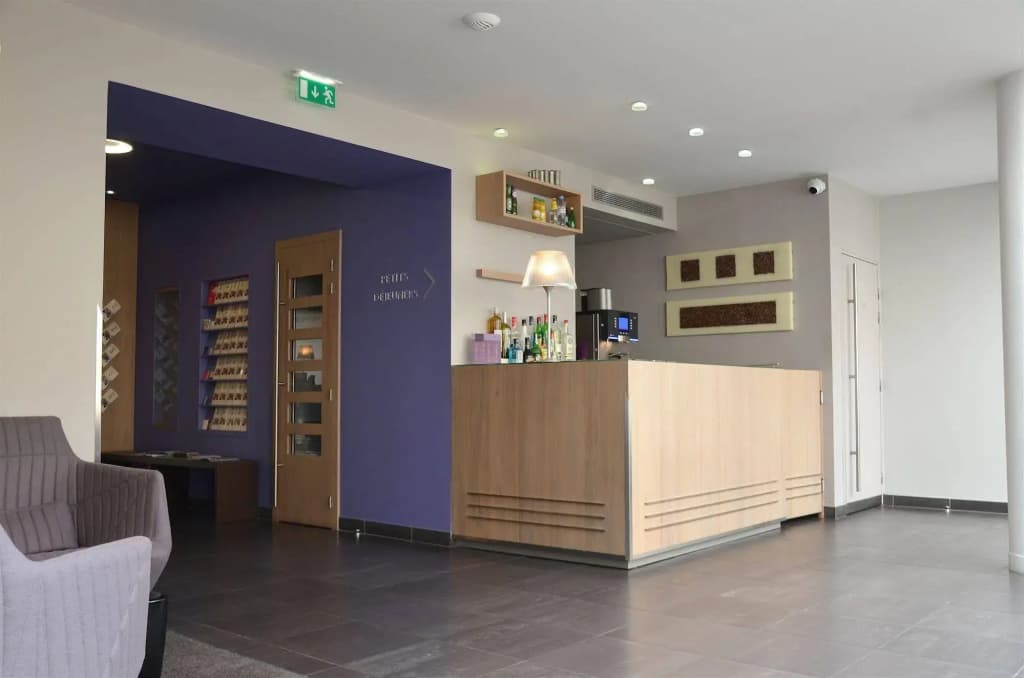 Hotel Saint-Charles - photo 2