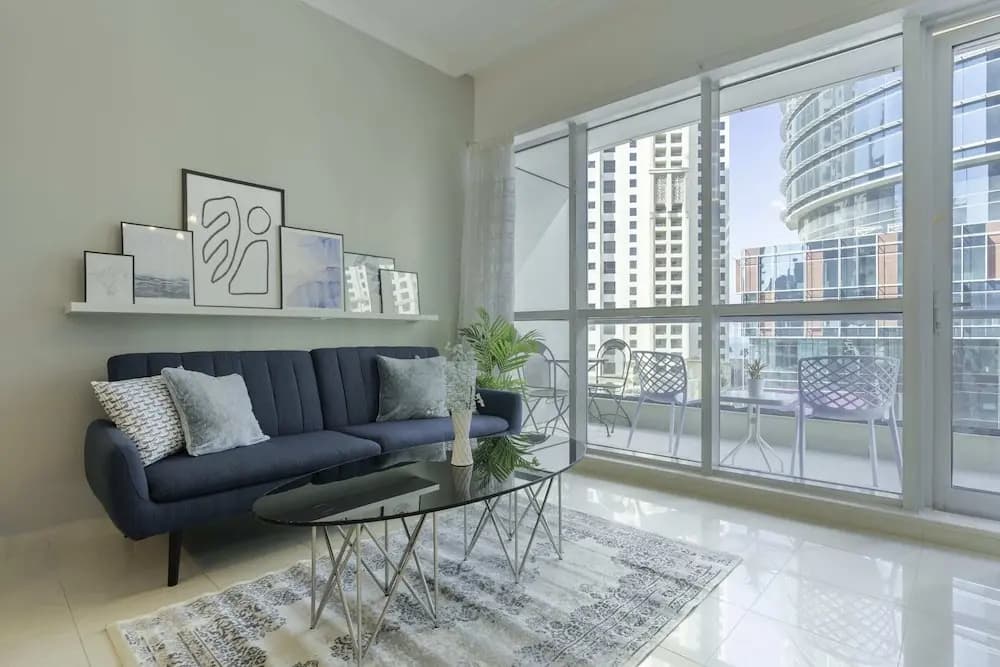 Sunny Apartment in Marina With a View Ideal Location - photo 8