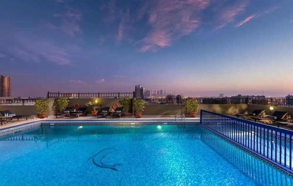 Savoy Crest Hotel Apartments - photo 3