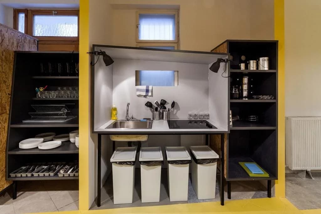 Essential Hostel - photo 18