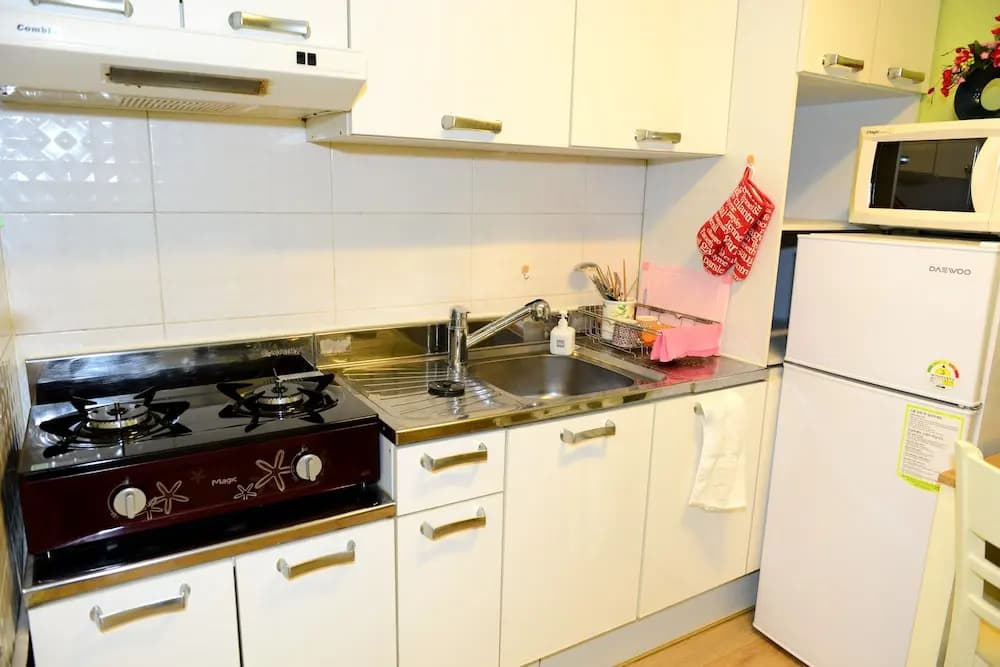 My Little Guesthouse - Hostel - photo 16
