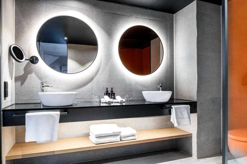 Radisson RED Hotel, Vienna - photo 9