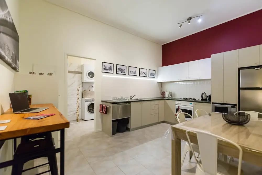 ARCHIE, 1BDR Melbourne Apartment - photo 14