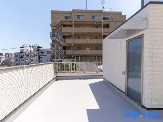 New house! 2-minute walk from Bentencho Station/Direct from Kansai Airport/2 lines - photo 1