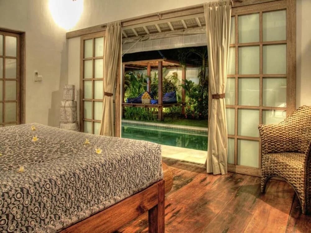 Coco Poco Villa Seminyak - photo 17