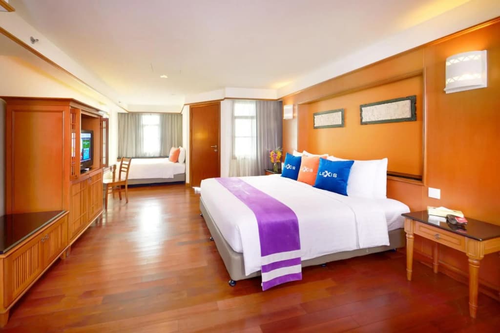 Lexis Port Dickson - photo 1