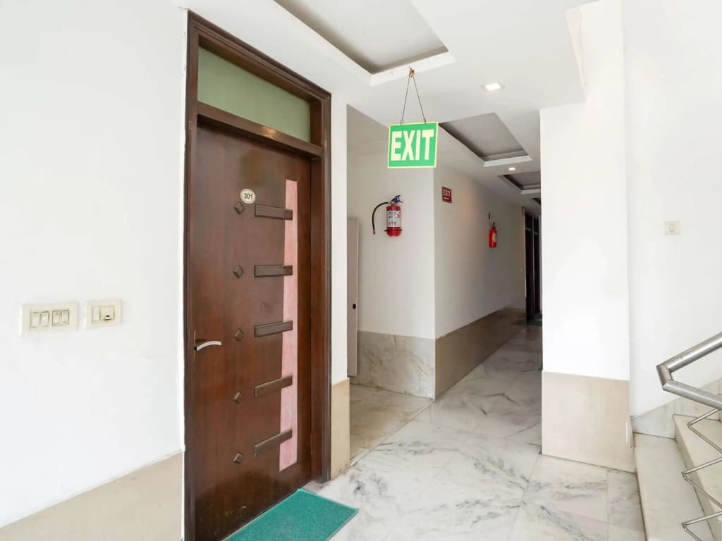 Oyo 79847 Collection O Hotel LS - photo 10