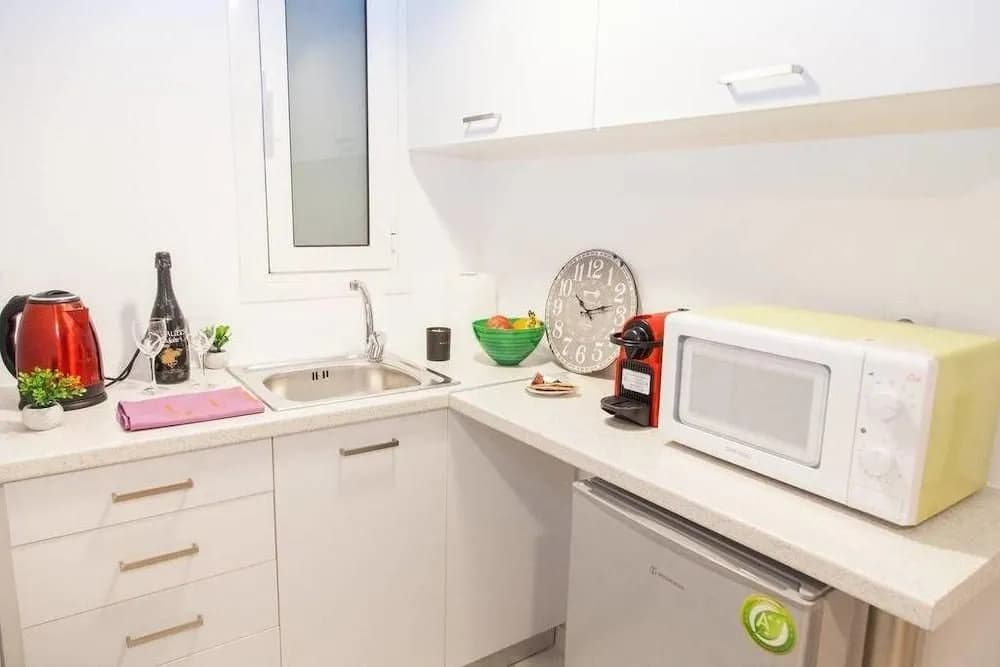 Fully Renovated Adorable Aptm Kolonaki - photo 5