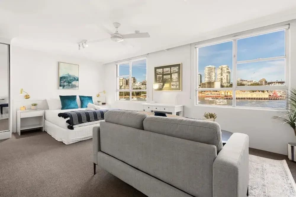 Harbourside 15 in Mcmahons Point - photo 4
