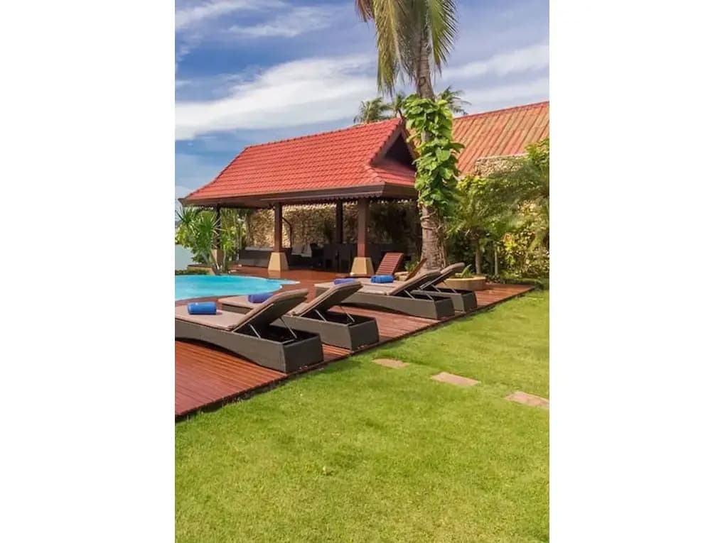 5BR Beachfront Villa Bangrak - photo 10