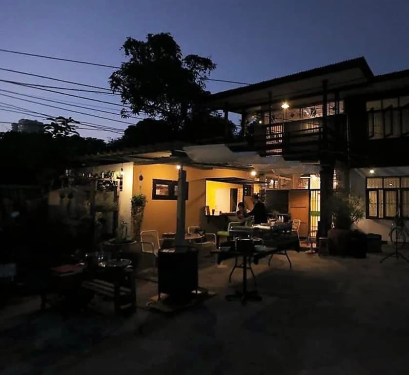 Maroom Art Hostel - photo 11