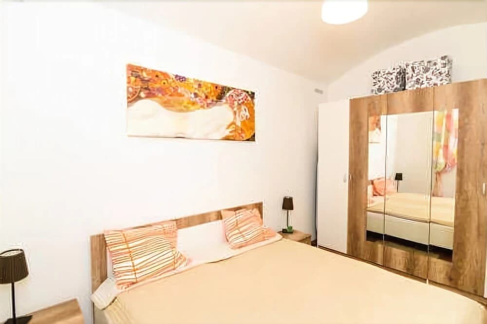 Old Town Apartments - photo 6
