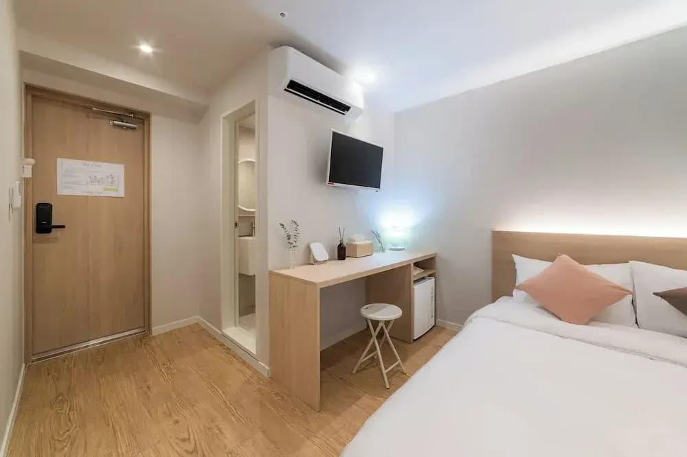 Hi Dongdaemun Hostel - photo 17