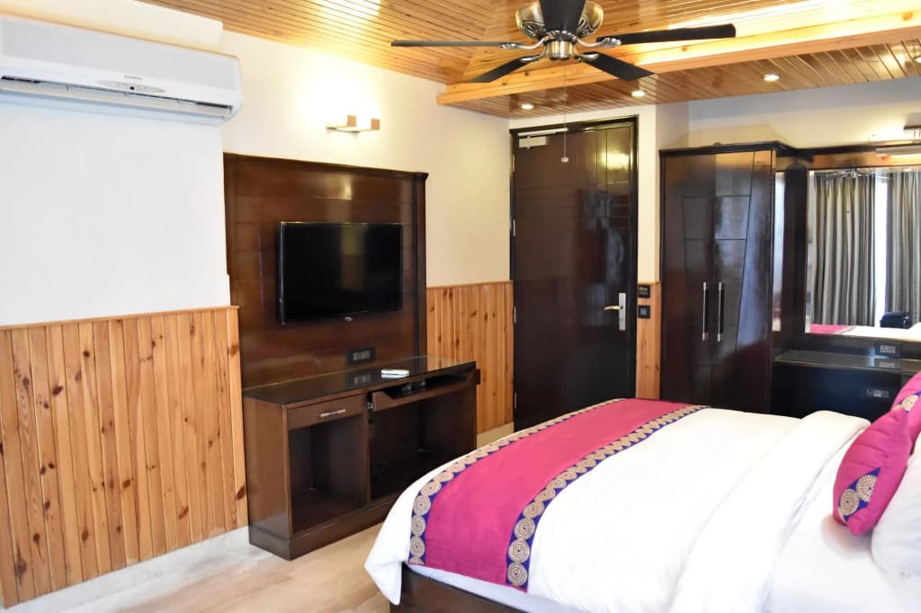 Hotel Wood Castle Grand - photo 6