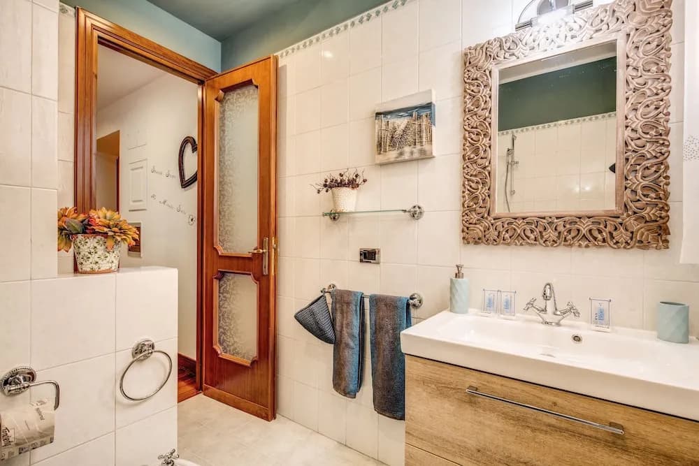 Spanish Steps Miracle Suite - photo 7