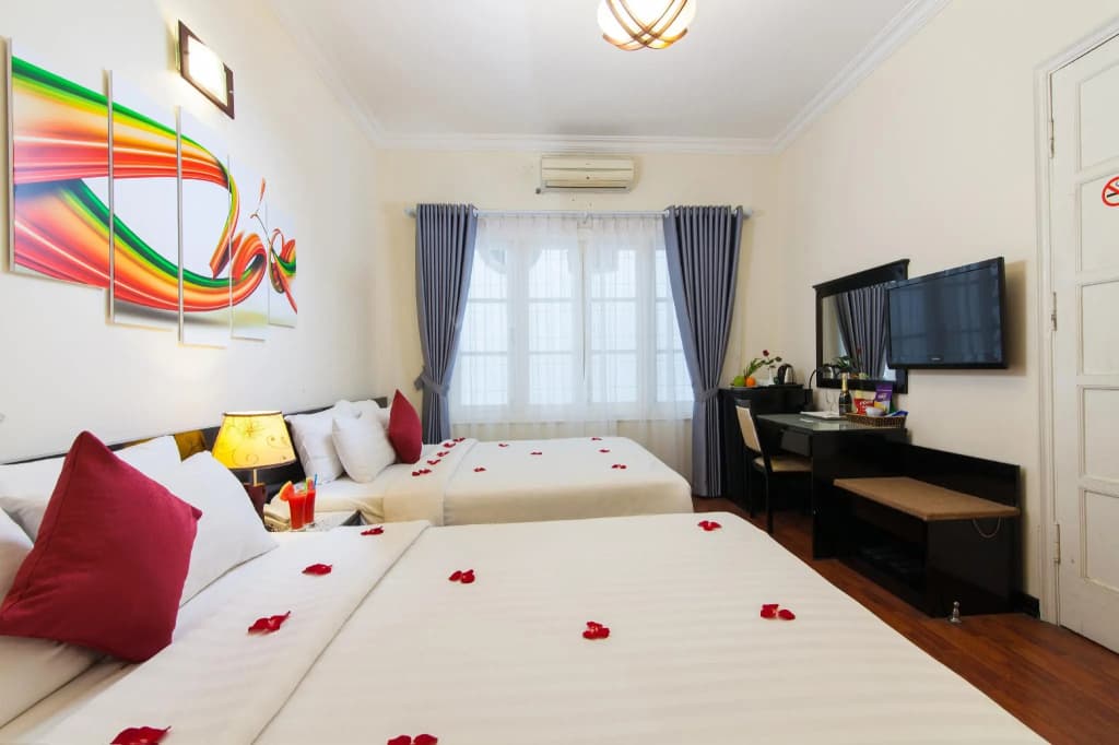 Hestia Legend Hotel - photo 3