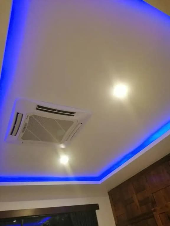 Jairak Hotel - photo 8